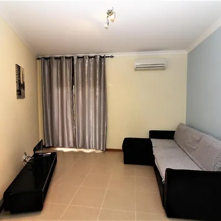 Oura Oasis Appartement *