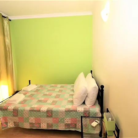 Oura Oasis Apartment *