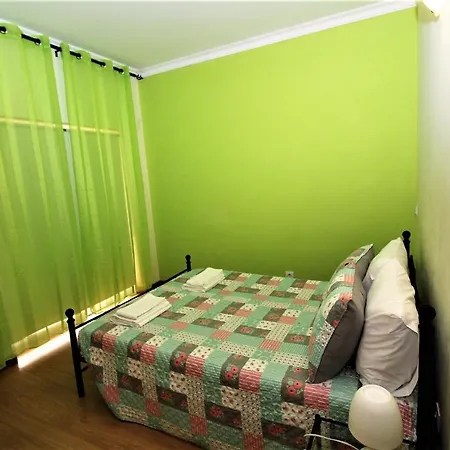 Oura Oasis Apartment *