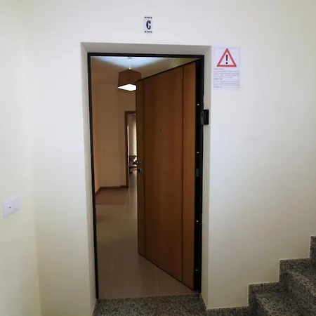 Oura Oasis Apartment *